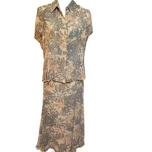 Jones Wear Summer  Fit And Flare Skirt and Blouse Set Size 14 Green Beige Batik